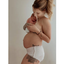 Load image into Gallery viewer, Bubba Bump Disposable Postpartum Underwear