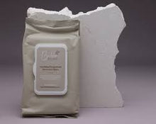 Load image into Gallery viewer, Bubba Bump Postpartum Witch Hazel Recovery Wipes
